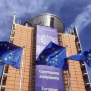 ЕС перечислит Украине три миллиарда евро под российские активы