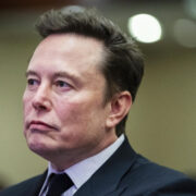 Маск призвал британцев голосовать за партию Reform UK