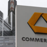 Немецкий Commerzbank сократит 3,9 тысячи сотрудников
