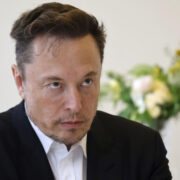 Politico рассказало об ухудшении отношений Макрона и Маска