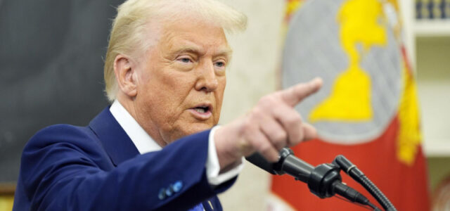 Трамп от злости на Зеленского был готов лишить Киев помощи, пишет Axios