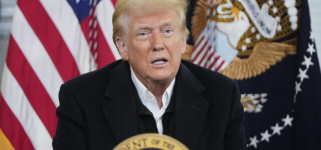 Трамп рассказал, какие пошлины установят США на товары из Индии