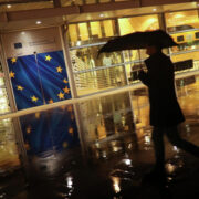 Во Франции ответили на критику Вэнса в адрес Евросоюза