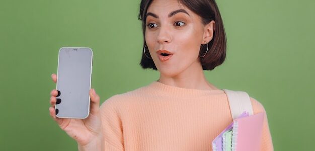 Цены всех моделей iPhone 12