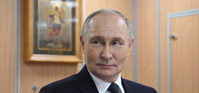 Россия формирует новые возможности для экономики, заявил Путин