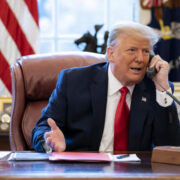 Трамп заявил, что верит в достижение соглашения по Украине