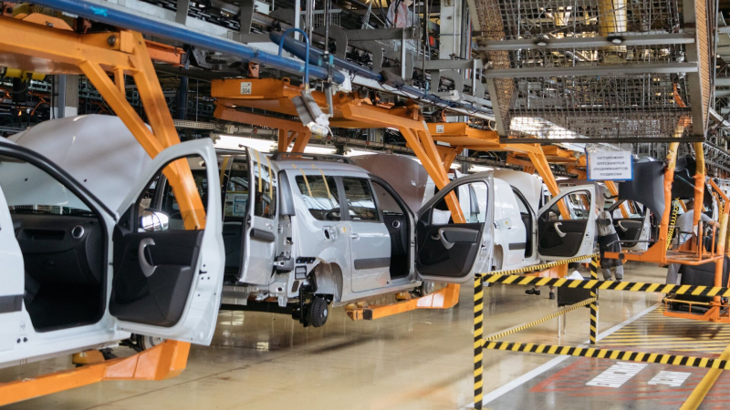 "АвтоВАЗ" запустил серийное производство Lada Iskra