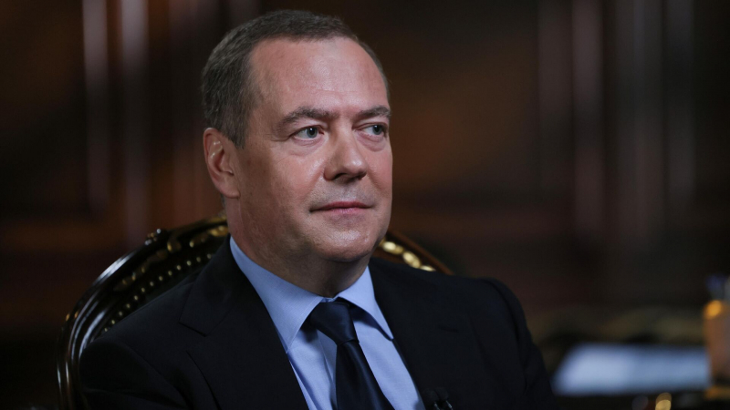 Европа не признает степень угрозы ядерного конфликта, заявил Медведев
