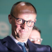 Германия заинтересована в нескольких поставщиках энергии, заявил Мерц
