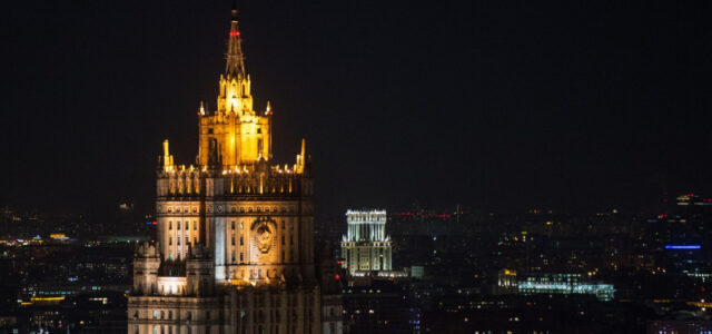 Киев не соблюдал пасхальное перемирие, заявили в МИД России