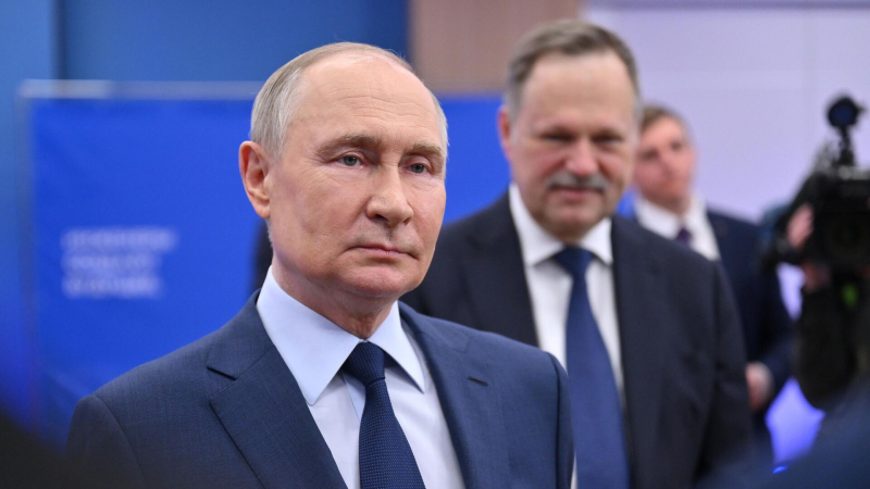Путин призвал поддержать технологии снижения стоимости запусков в космос