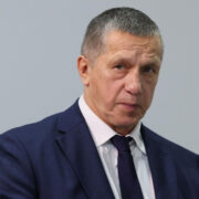 Трутнев рассказал о развитии Арктического полигона железных дорог