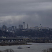 «В одном шаге»: на Украине забили тревогу из-за страшной угрозы