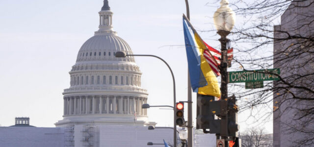 В США все готово к заключению ресурсной сделки с Украиной, заявил Бессент