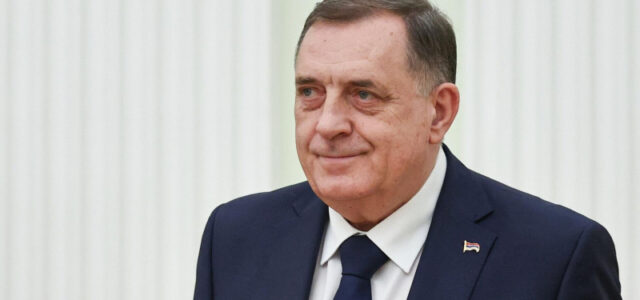 Додик намерен принять участие в ПМЭФ