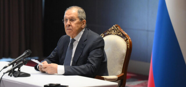 Лавров заявил об игнорировании Западом права наций на самоопределение