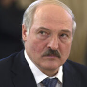 Лукашенко заявил, что ответ Белоруссии на агрессию будет молниеносным