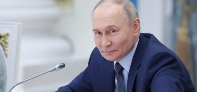 Путин оценил торгово-экономические отношения России и Йемена