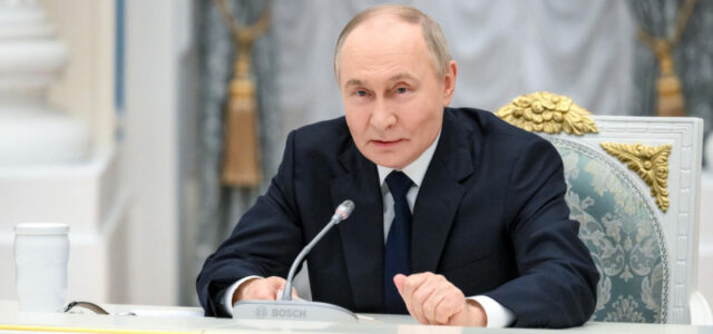 Путин указал на нехватку картофеля и сахарной свеклы