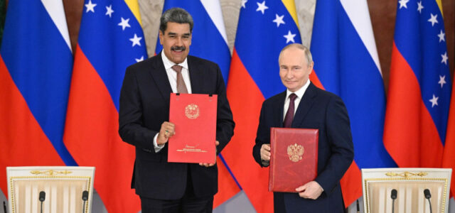 Россия и Венесуэла договорились о сотрудничестве в добыче нефти и газа