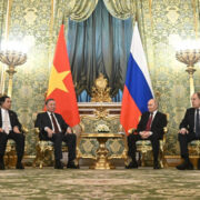 Россия продолжит инвестировать во Вьетнам, заявил глава РФПИ