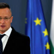 Сийярто раскритиковал план ЕС по отказу от российских энергоносителей