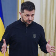 В Раде раскрыли подлую роль Зеленского в конфликте с Россией