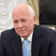 Чемезов рассказал о выручке «Ростеха» от выпуска IT-продукции