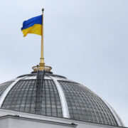 Эксперт предположил, почему Киев отказывается забирать тела погибших