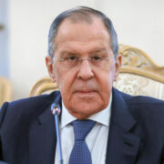 Иран и США хотят вернуть ситуацию в политическое русло, заявил Лавров