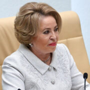 Матвиенко отметила конструктивные отношения Путина и Пашиняна