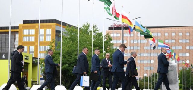 Путин назвал русских и украинцев одним народом