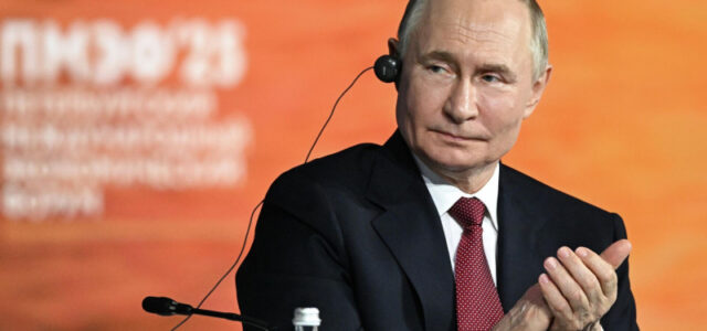 Путин пошутил о поставках водки в ЮАР