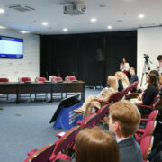 Школа экспорта РЭЦ провела мастер-класс по кросс-культурным переговорам