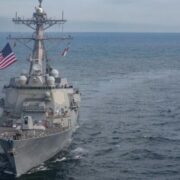СМИ: США разместили пять ракетных эсминцев с ПРО в Средиземном море