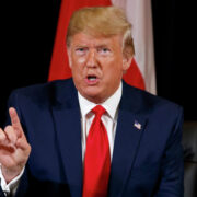 Трамп призвал к полному отказу от потолка госдолга США