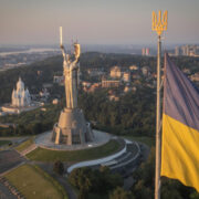 Жители Киева вышли на масштабный протест против произвола власти