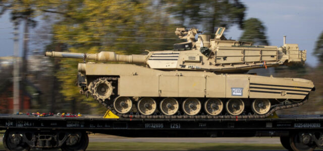 На Украину прибыли более половины обещанных Австралией танков Abrams