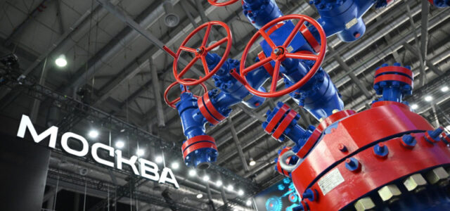 На выставке «Иннопром» представили робота-андроида
