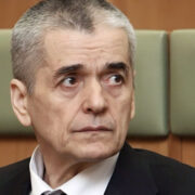 Онищенко призвал не бояться сибирской язвы при поездках в Казахстан