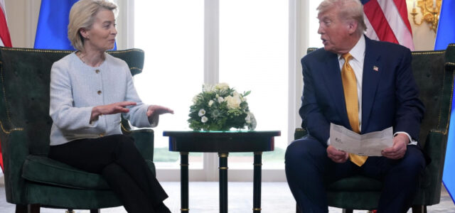 Трамп заявил о договоренности с ЕС о единой ставке по пошлинам