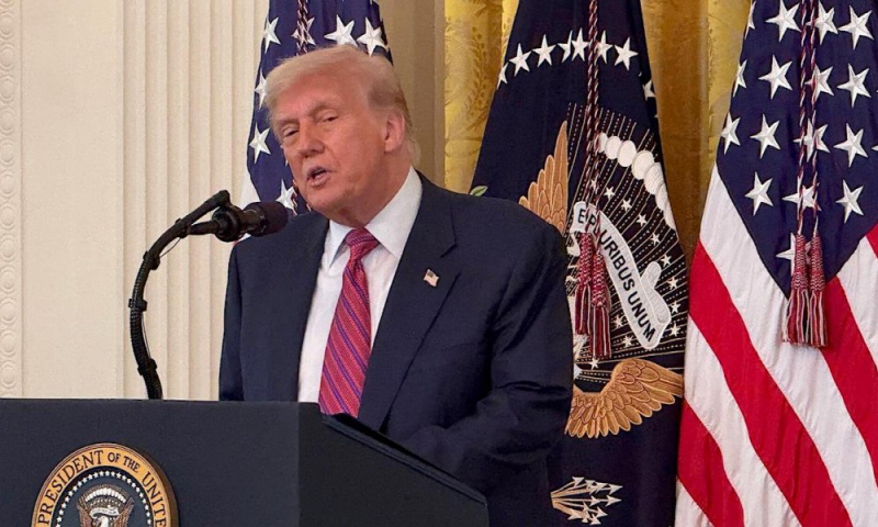 Биткоин вырос выше 000 на фоне отсрочки ударов Трампа по Ирану
