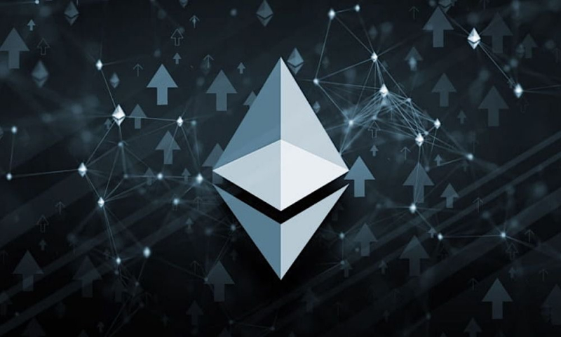 Ethereum на пике активности но цена эфира и комиссии отстают