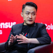 SEC и Джастин Сан достигли соглашения по иску о Tron
