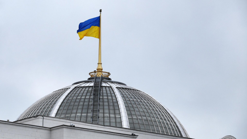 Французский журналист высказался об отказе Киева принять тела погибших
