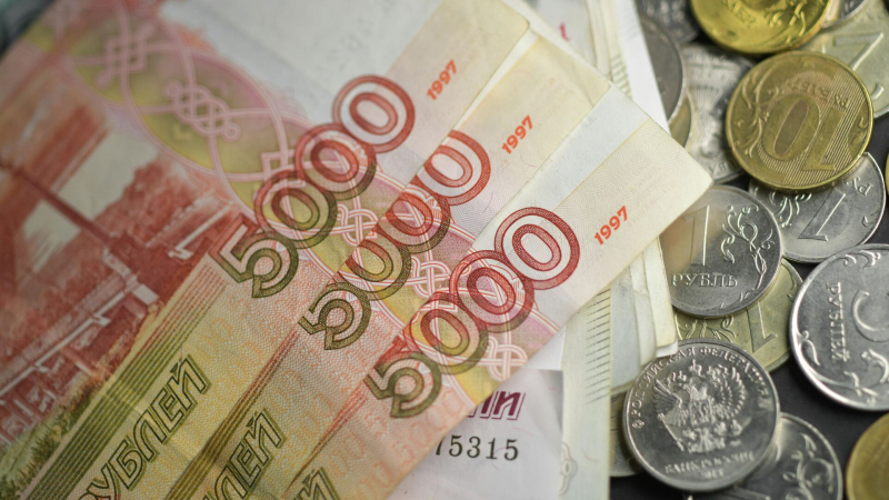 Глава АКРА рассказал, как вырастут зарплаты россиян в 2025 году