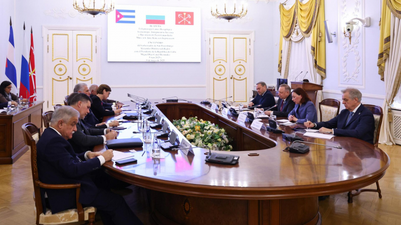 Кубинский президент оценил потенциал для сотрудничества с Россией