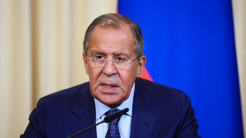 Лавров призвал решить первопричины украинского кризиса