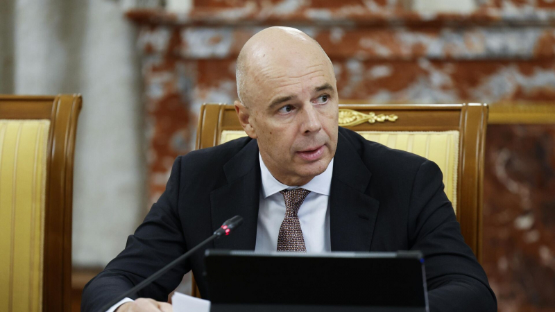Минфин потратит 447 миллиардов рублей из ФНБ для покрытия дефицита бюджета
