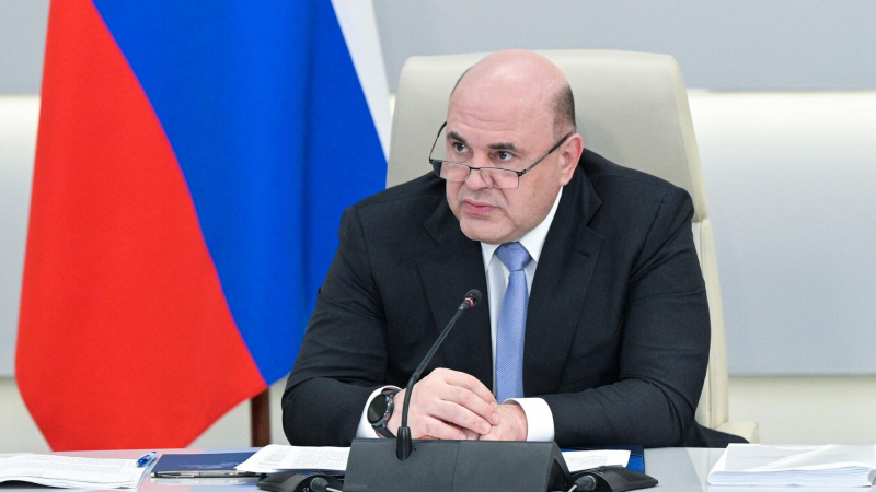 Мишустин поручил обеспечить аграриев всем необходимым для полевых работ